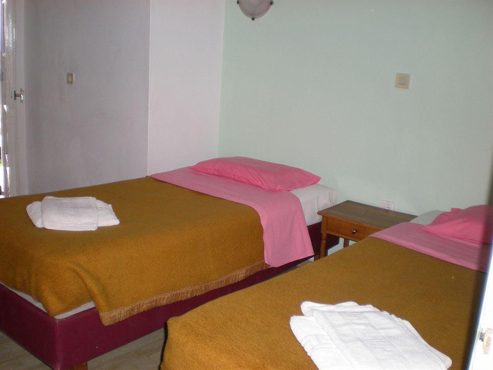 Argo Pool & Bar Aparthotel Benitses  Ngoại thất bức ảnh